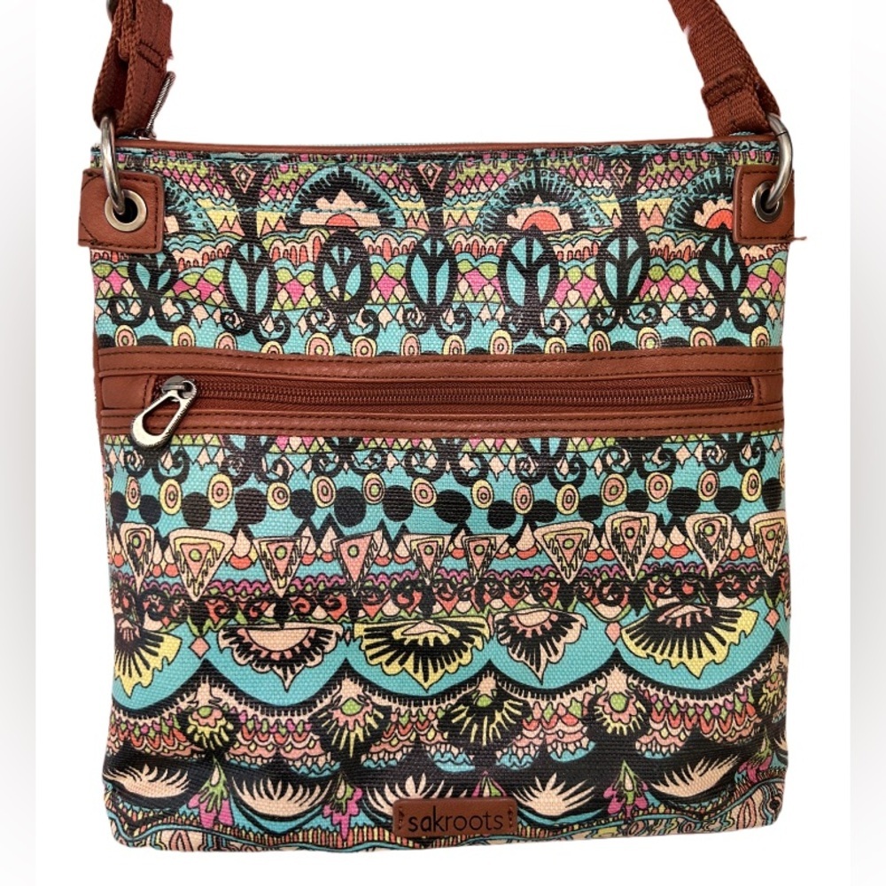 Sakroots Woman’s Hippie Chic Coated Canvas Multicolor Crossbody Bag - Picture 4 of 12